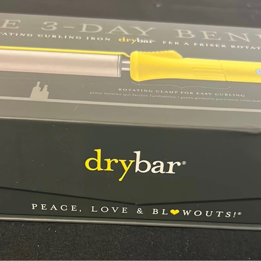 Drybar bundle - Picture 2 of 8